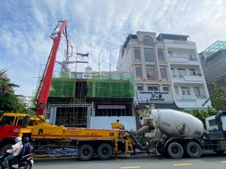 NHÀ HÀNG BẬT NHẤT PHÚ MỸ HƯNG